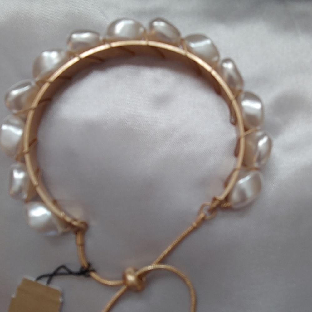 Bracelet.. - Picture 2 of 3